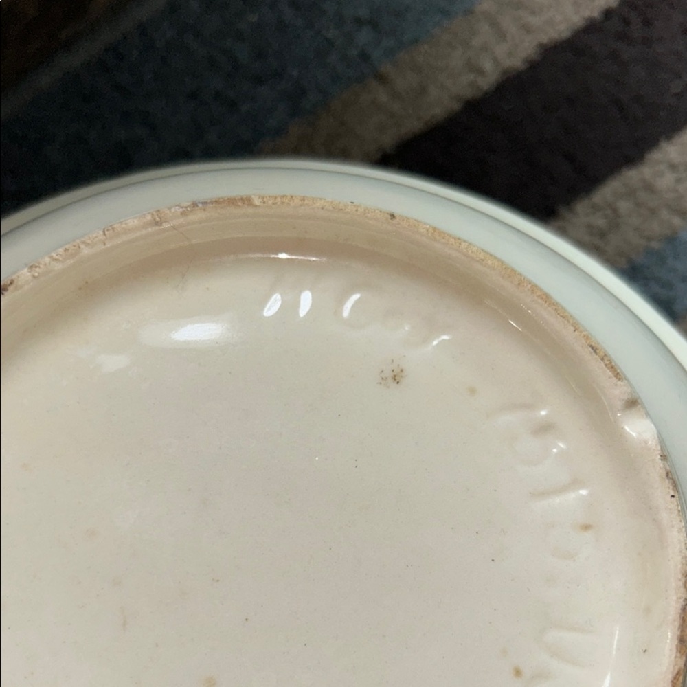 Vintage McCoy Cream Ceramic Bowl Made in USA - Picture 4 of 7
